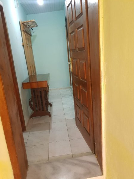 Tirane, jepet me qera apartament 1+1 Kati 0, 60 m² 300 € (21 DHJETORI)