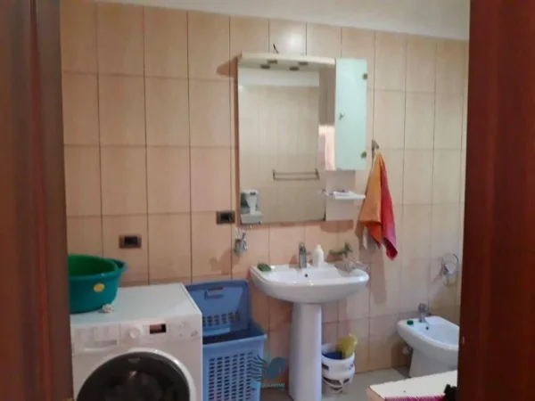 Jepet Me Qera Kat Vile 2+1 Tek Qyteti Studenti [ID PV0476]