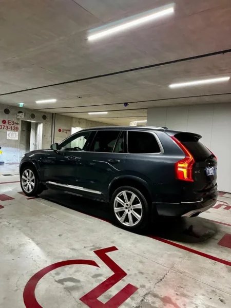 Fier, shes Volvo XC90 2.0 Benzin, gri e erret automatik Klima 193.000 km