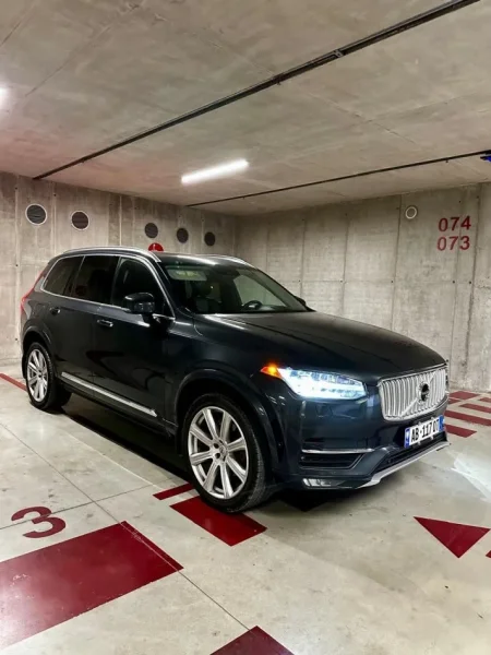 Fier, shes Volvo XC90 2.0 Benzin, gri e erret automatik Klima 193.000 km