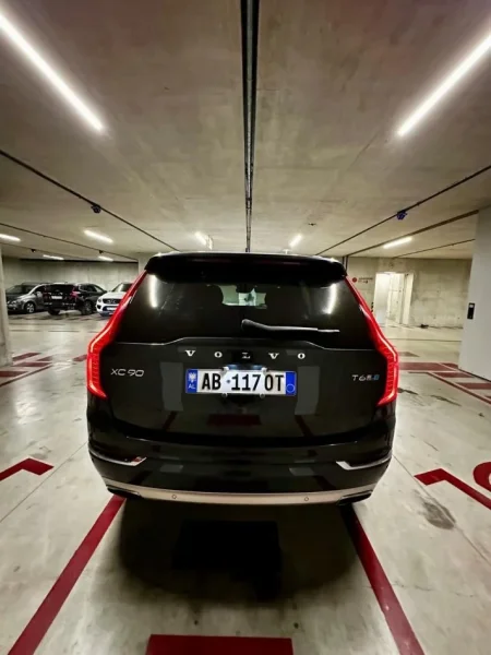 Fier, shes Volvo XC90 2.0 Benzin, gri e erret automatik Klima 193.000 km