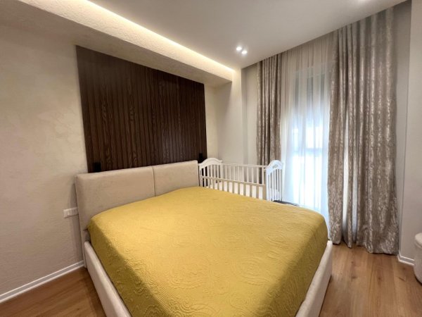 Tirane, jepet me qera 2+1+Ballkon Kati 6, 100 m² 850 € (DON BOSKO)