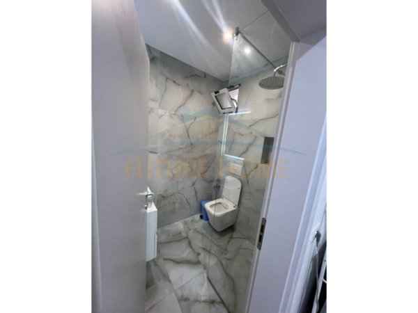 Tirane, jepet me qera apartament 1+1 Kati 5, 64 m² 500 € (21 Dhjetori)