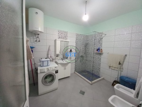 shitet apartament 2+1+Ballkon Kati 11, 102 m² 110.000 € (Stacioni Trenit Durres)
