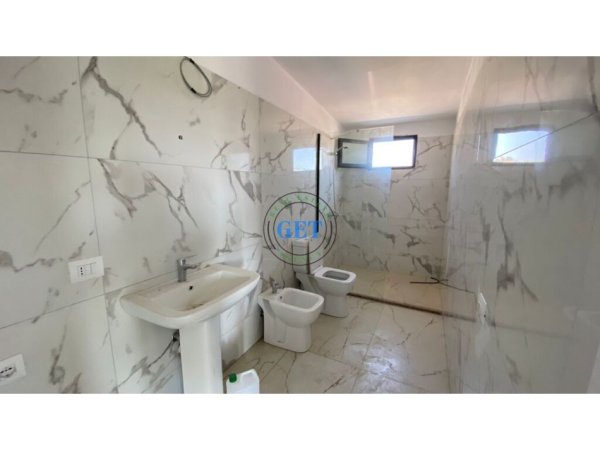 Durres, shitet apartament 2+1+Ballkon Kati 5, 70 m² 105.000 € (Golem Durres)