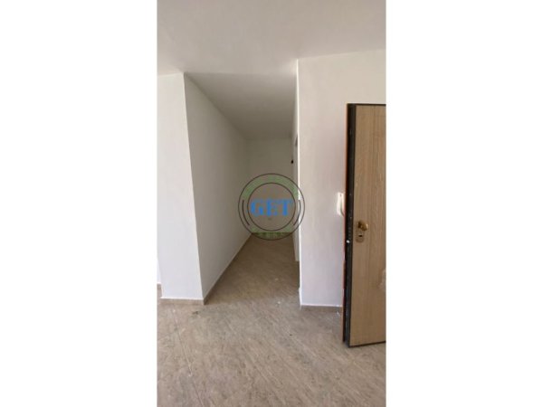 Durres, shitet apartament 1+1+Ballkon Kati 5, 82 m² 85.000 € (Plazh Hekurudha)
