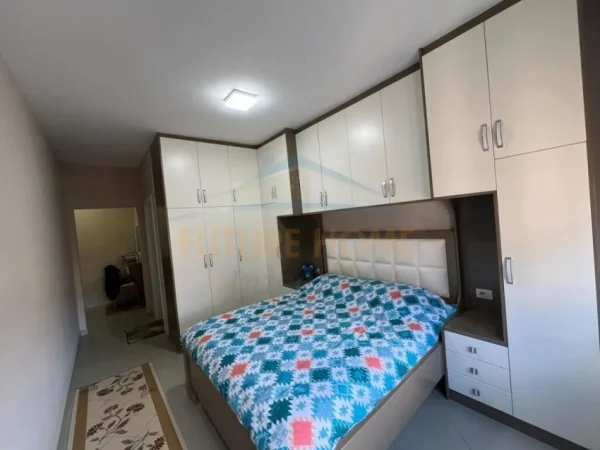 Tirane, shitet apartament 3+1 Kati 3, 125 m² 170.000 € (Kopshti Botanik)