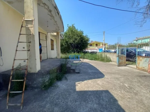 Durres, shitet apartament 2+1 Kati 1, 104 m² 75.000 € (Sukth Durres)