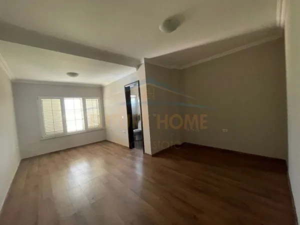 jepet me qera Vile 3 Katshe Kati 0, 669 m² 4.000 € (AKACIA HILLS)