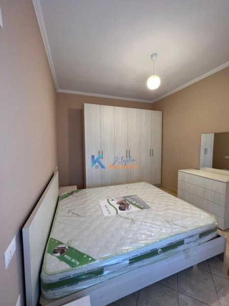 Tirane, shitet apartament 1+1 Kati 4, 58 m² 75.000 € (Kthesa e Kamzes)