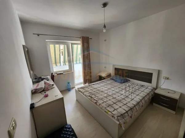 Tirane, jepet me qera apartament 2+1 Kati 3, 80 m² 550 € (RRUGA E ELBASANIT)