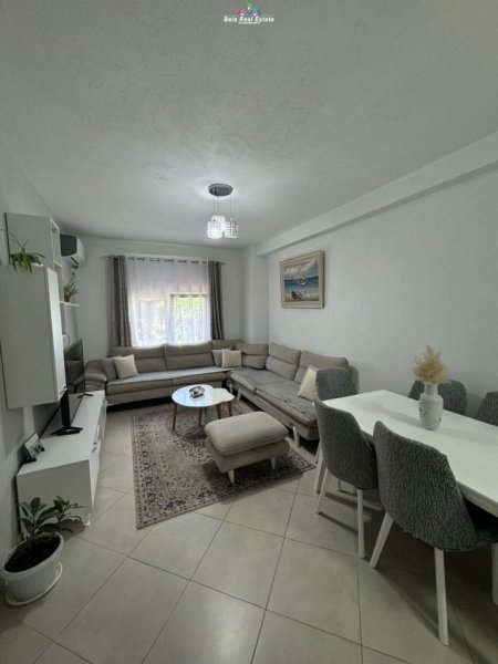 Tirane, jepet me qera apartament 2+1 Kati 1, 90 m² 600 € (DON BOSKO)