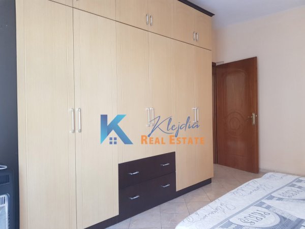 Tirane, jepet me qera apartament 2+1 Kati 2, 118 m² 500 € (Don Bosko, afer shkolles Qazim Turdiu)