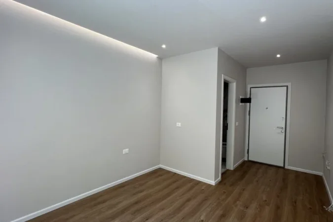 Tirane, jepet me qera zyre Kati 0, 20 m² 180 € (Pasho Hysa)