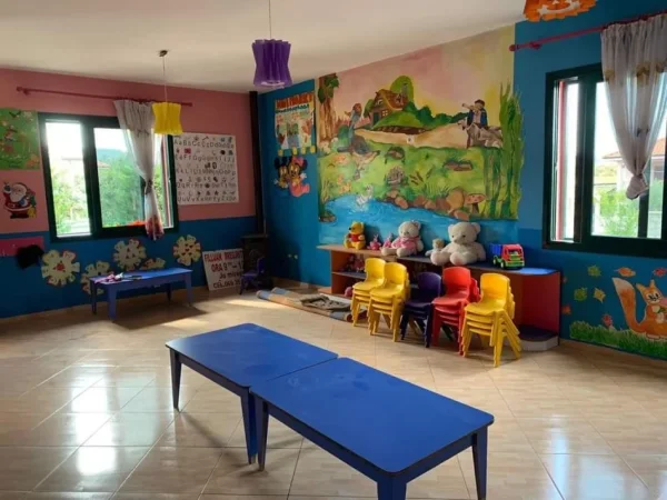 Tirane, shes Mobilje dhe Lodra per Kopesht & Cerdhe Femijesh