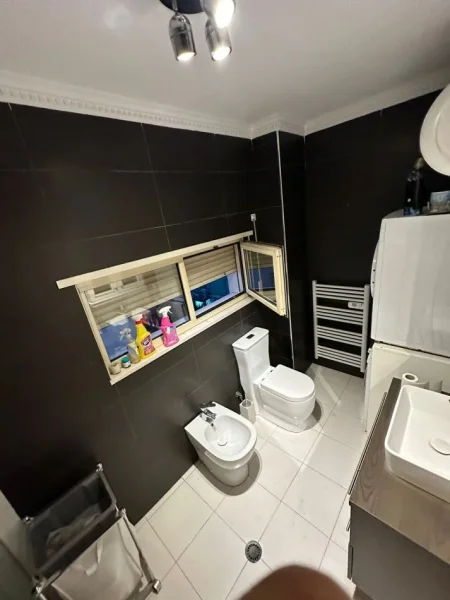 Tirane, shitet apartament duplex 2+1+Aneks+Ballkon Kati 6, 130 m² 320.000 € (Komuna Parisit)
