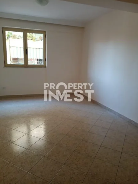 Tirane, jepet me qera apartament 1+1 Kati 3, 82 m² 450 € (Myslym Shyr)