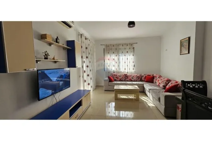 Tirane, jepet me qera apartament 2+1+Ballkon Kati 6, 90 m² 450 € (Mikel Maruli)