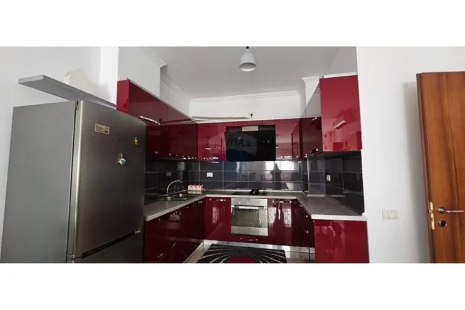 Tirane, jepet me qera apartament 2+1+Ballkon Kati 6, 90 m² 450 € (Mikel Maruli)