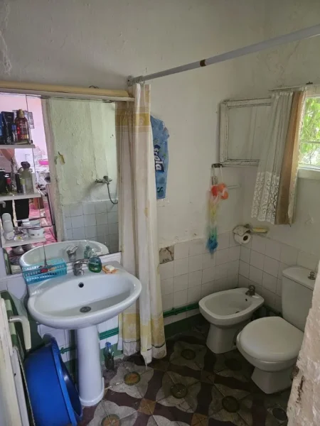 Durres, shitet shtepi 1+1 Kati 1, 156 m² 125.000 € (Stadiumi, Durres)