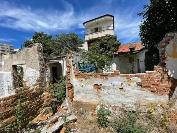Durres, shitet truall , 231 m² 120.000 € (Ish Rajoni)