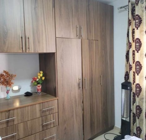 Tirane, jepet me qera apartament 1+1+Ballkon Kati 1, 55 m² 350 € (SHKOLLA E BASHKUAR)