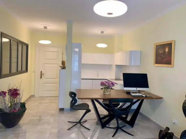Tirane, jepet me qera apartament 2+1+Ballkon Kati 6, 73 m² 550 € (Rruga Ndre Mjeda)