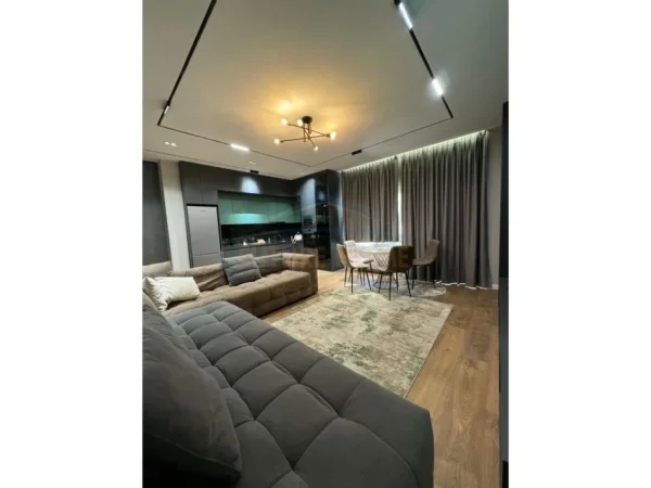 Tirane, jepet me qera apartament 1+1 Kati 1, 80 m² 600 € (Farke)
