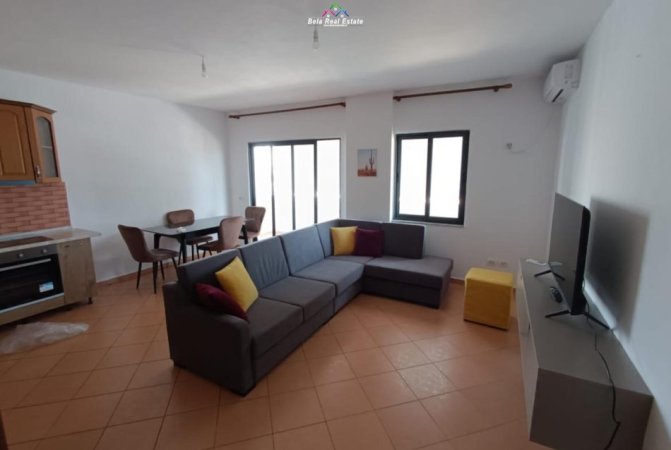Tirane, jepet me qera apartament 2+1 Kati 9, 100 m² 650 € (21 dhjetori)