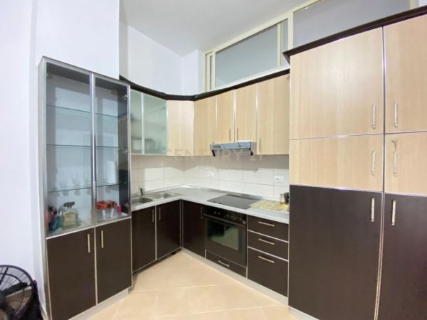 Durres, shitet apartament 1+1+Ballkon Kati 1, 75 m² 67.000 € (Shkemb Kavaje)
