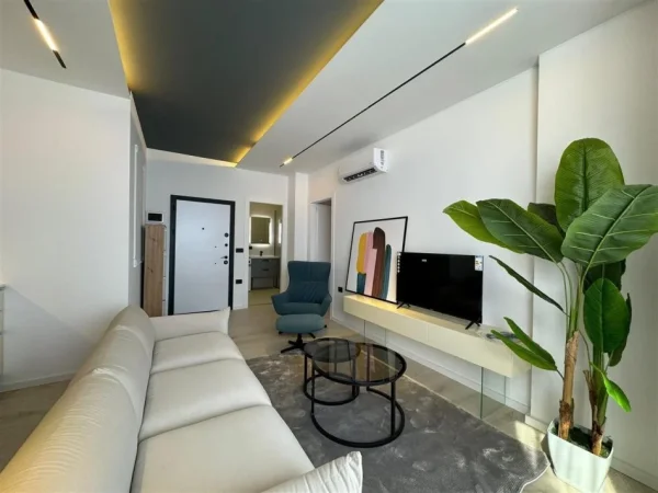 Tirane, shitet apartament 1+1 Kati 5, 55 m² 160.000 € (Komuna Parisit)