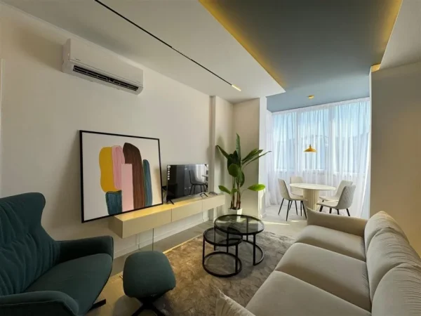 Tirane, shitet apartament 1+1 Kati 5, 55 m² 160.000 € (Komuna Parisit)