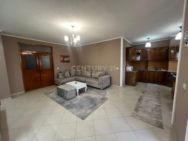 Durres, shitet apartament 2+1+Ballkon Kati 13, 102 m² (Vollga. Durres)