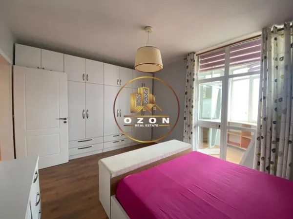 Apartament 2+1+2 për qira tek Ish Ekspozita!