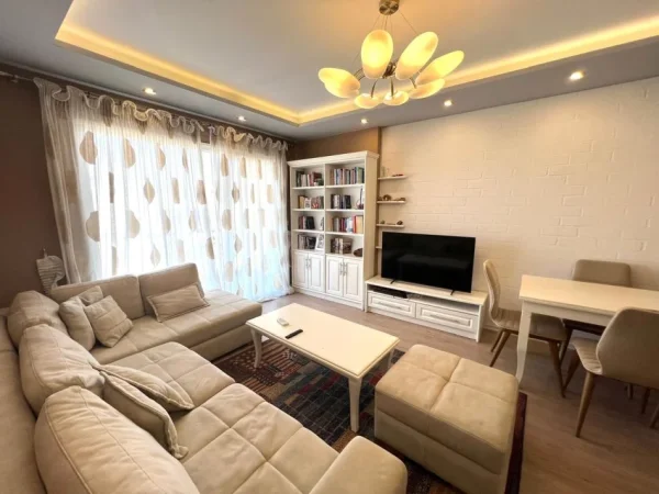 Tirane, jepet me qera apartament 2+1+Ballkon , (Ali Demi)