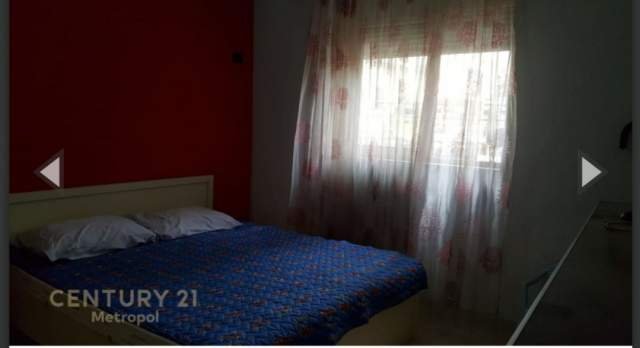 Tirane, jepet me qera apartament 2+1+BLK Kati 0, 70 m² 500 Euro (Rruga e Kavajës)