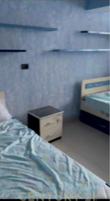 Tirane, jepet me qera apartament 2+1+BLK Kati 0, 70 m² 500 Euro (Rruga e Kavajës)