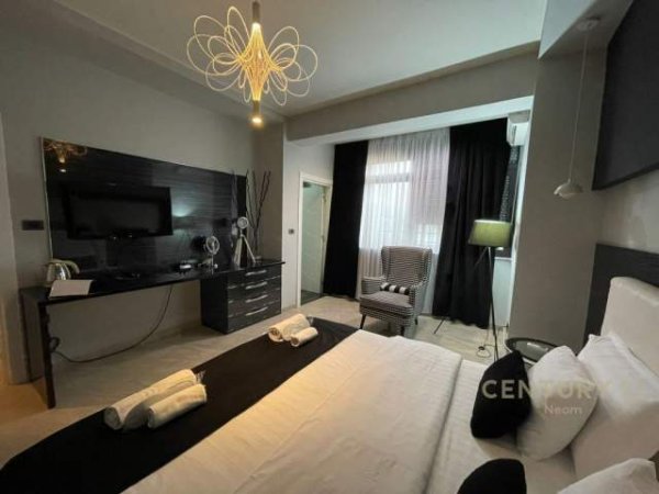 Tirane, jap me qera apartament 2+1+BLK Kati 6, 75 m² 1.000 Euro (blloku)