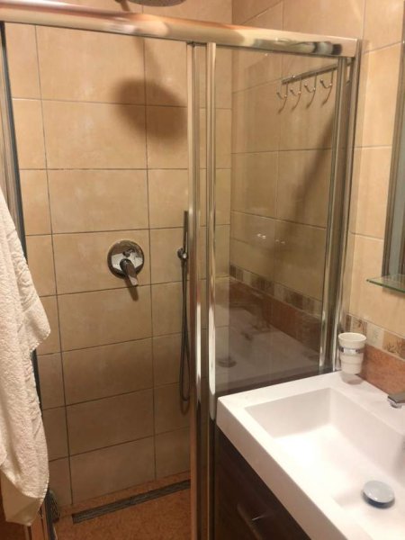 Tirane, jepet me qera apartament 1+1+BLK Kati 3, 78 m² 500 Euro (rruge dibre)