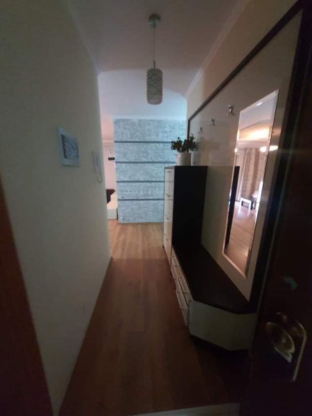 Tirane, jepet me qera apartament 2+1+BLK Kati 1, 100 m² 450 Euro (NDRE MJEDA)