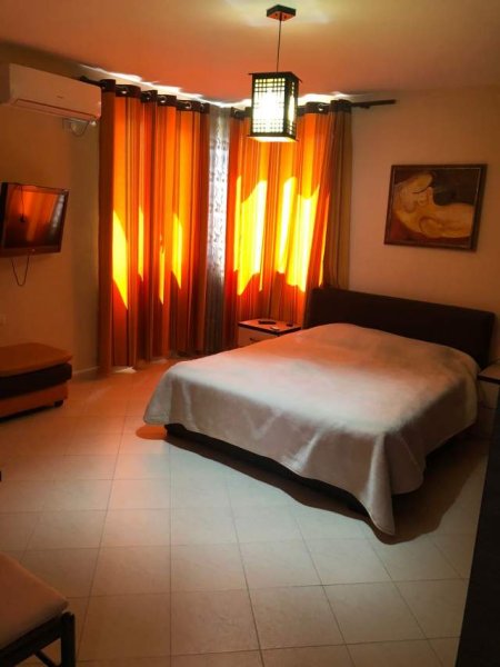 Tirane, ofert apartament 4+1+BLK Kati 1, 230 m² 2.000 Euro (rruga gramoz pashko)