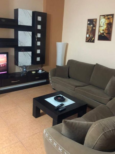 Tirane, jepet me qera apartament 1+1+BLK Kati 3, 78 m² 500 Euro (rruga e dibres perball kompleks halili)