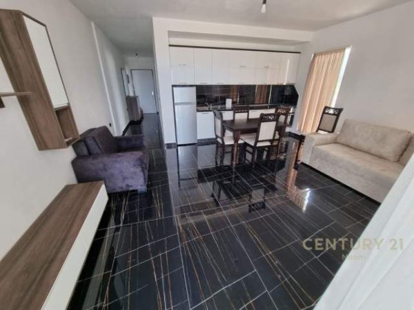 Vlore, shitet apartament 1+1 Kati 1, 82 m² 90.000 Euro (Radhime)