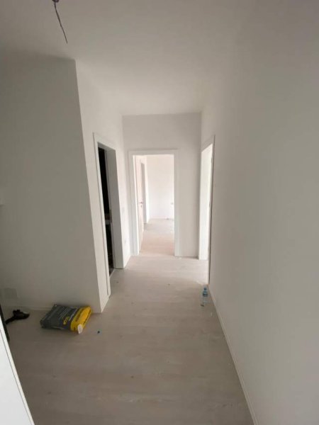 Tirane, jepet me qera apartament 2+1+BLK Kati 5, 93 m² 350 Euro (kompleksi sima)