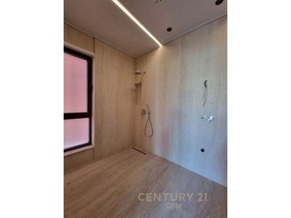 Shesim Apartament te Kompleksi Delijorgji ! Kati 4, 144 m² 400.000 Euro