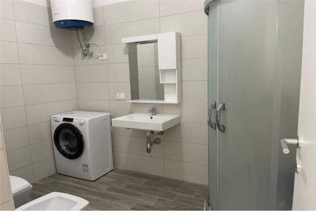 Tirane, jepet me qera apartament 1+1+BLK Kati 5, 77 m² 500 Euro (Kompleksi Delijorgji)