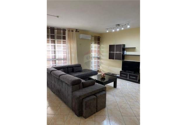 Tirane, jepet me qera apartament 2+1+BLK Kati 6, 90 m² 500 Euro (21 Dhjetori, Shqipëri)