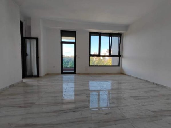 Tirane, jepet me qera apartament 2+1+A+BLK Kati 1, 126 m² 780 Euro (fusha)