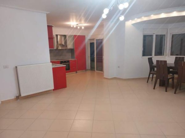 Sarande, shitet Apartament 2+1 , 155.000 Euro