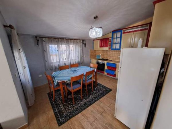 Tirane, jap me qera apartament 2+1 Kati 3, 120 m² 550 Euro (Kodra e Diellit)